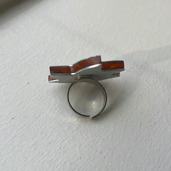 Maple Shape Orange Resin Adjustable Cocktail Ring - Picture 2 of 3